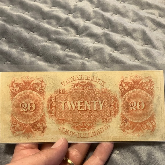 Old Money - Picture 6 of 9